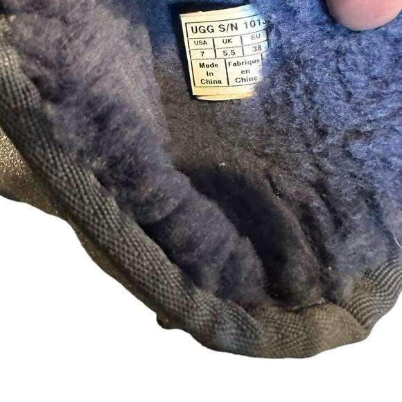 UGG MINI BOOTS - Picture 7 of 12